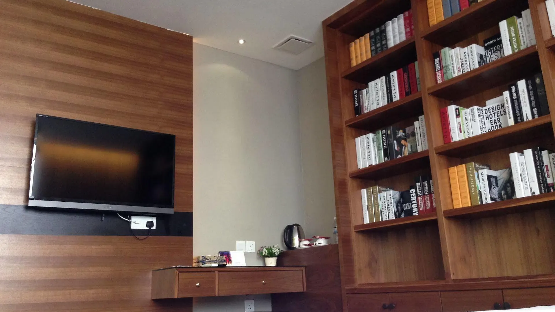 R Studios Hotel PENANG